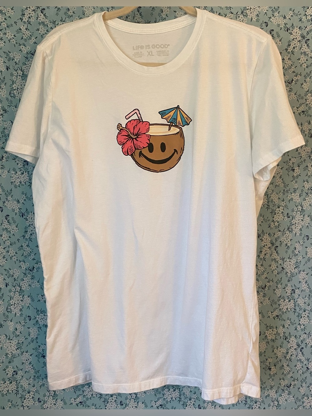 Life Is Good White Coconut Smile Tee